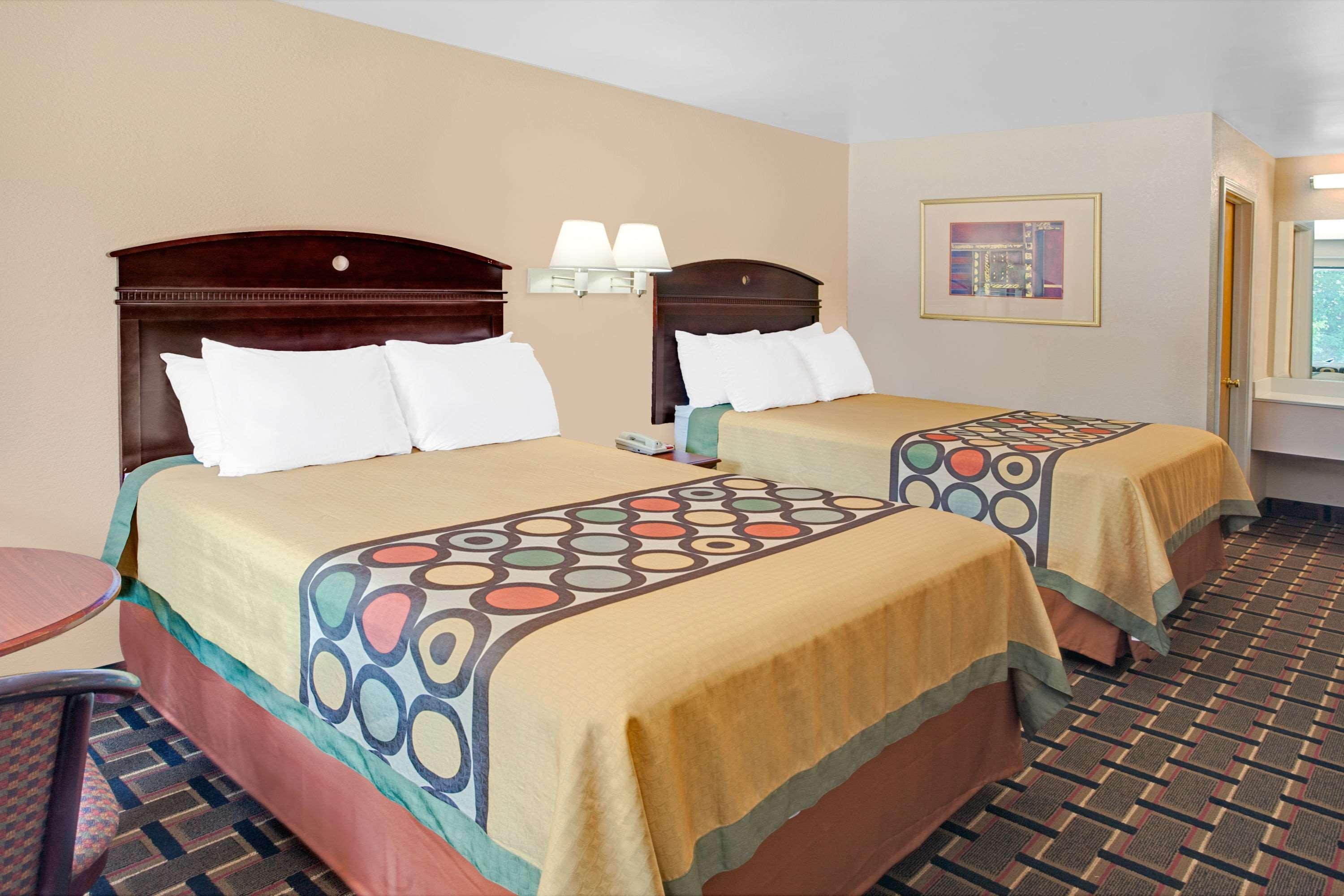 Super 8 By Wyndham Acworth/Atlanta Area Hotel Buitenkant foto