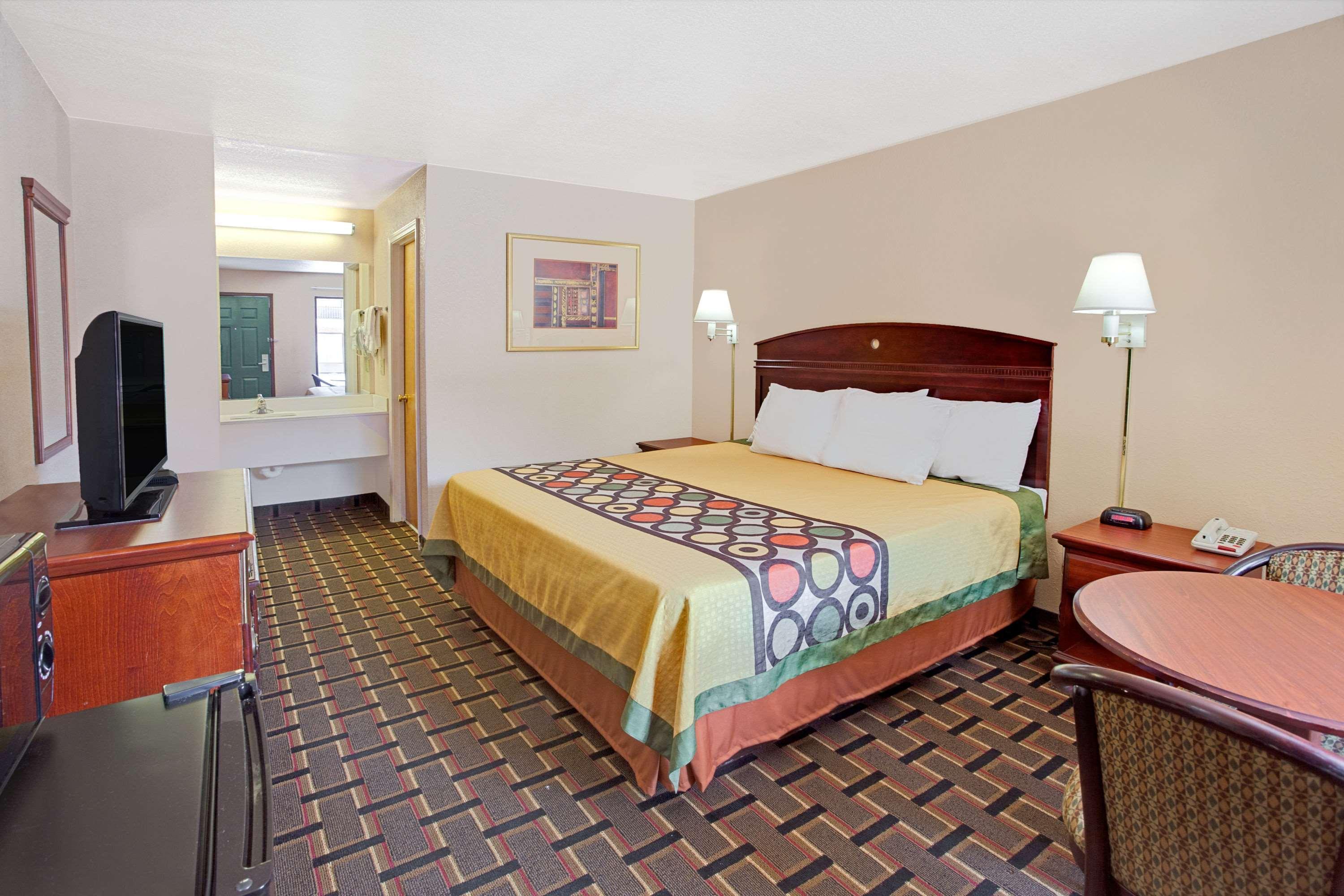 Super 8 By Wyndham Acworth/Atlanta Area Hotel Buitenkant foto