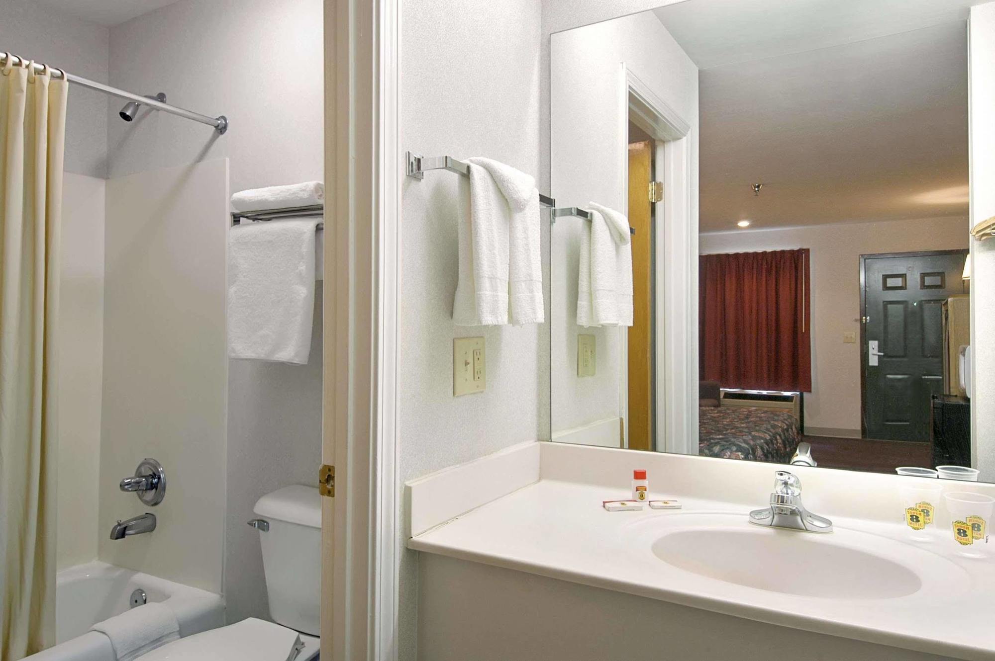 Super 8 By Wyndham Acworth/Atlanta Area Hotel Buitenkant foto